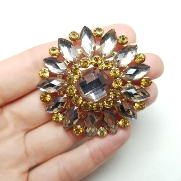 Vintage Napier Purple and Gold Tone Rhinestone Cluster Floral Radiant Brooch - Picture 7 of 7